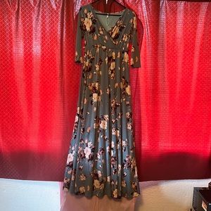 Pink Blush heavy weighted maternity dress. Small/medium stretchy.